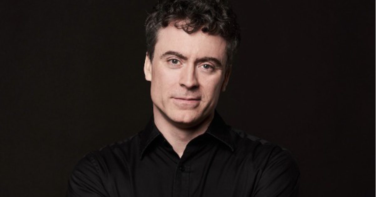 Paul Lewis
