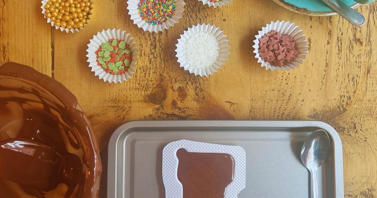 Christmas Chocolate Treat Making at York Cocoa Works